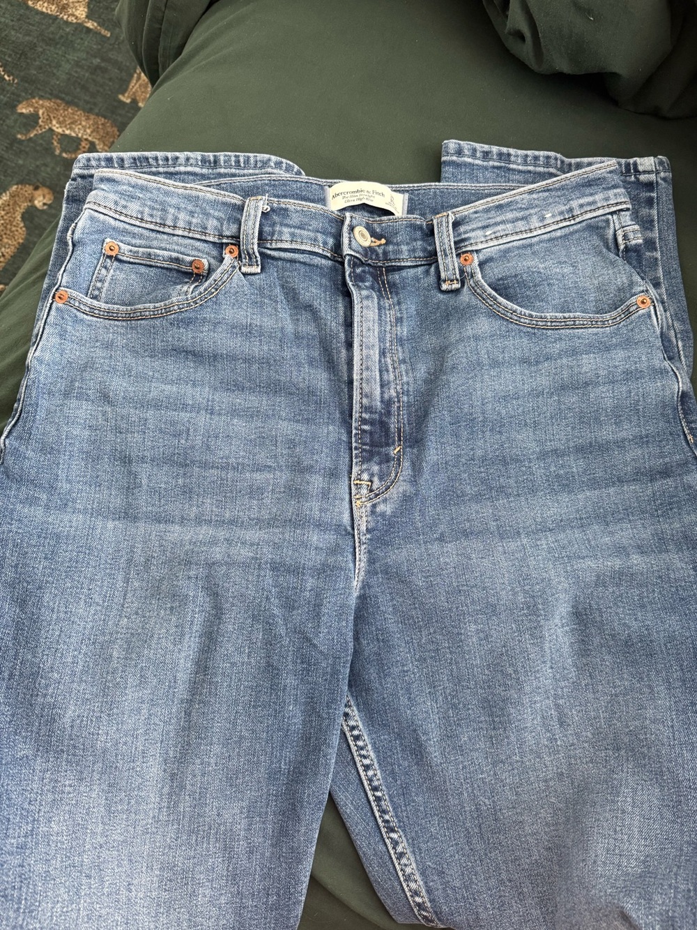 ABERCROMBIE & FITCH Slim Straight Ultra High-Rise Jeans